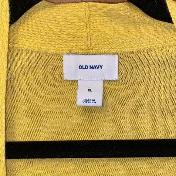 Yellow cardigan - Picture 2 of 5